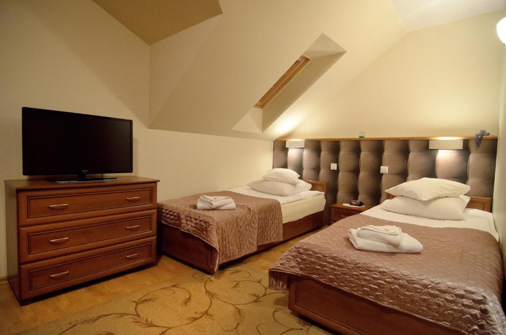 Hotelik Gosciniec Pod Sosnami Drzonkow Zielona Góra Chambre photo